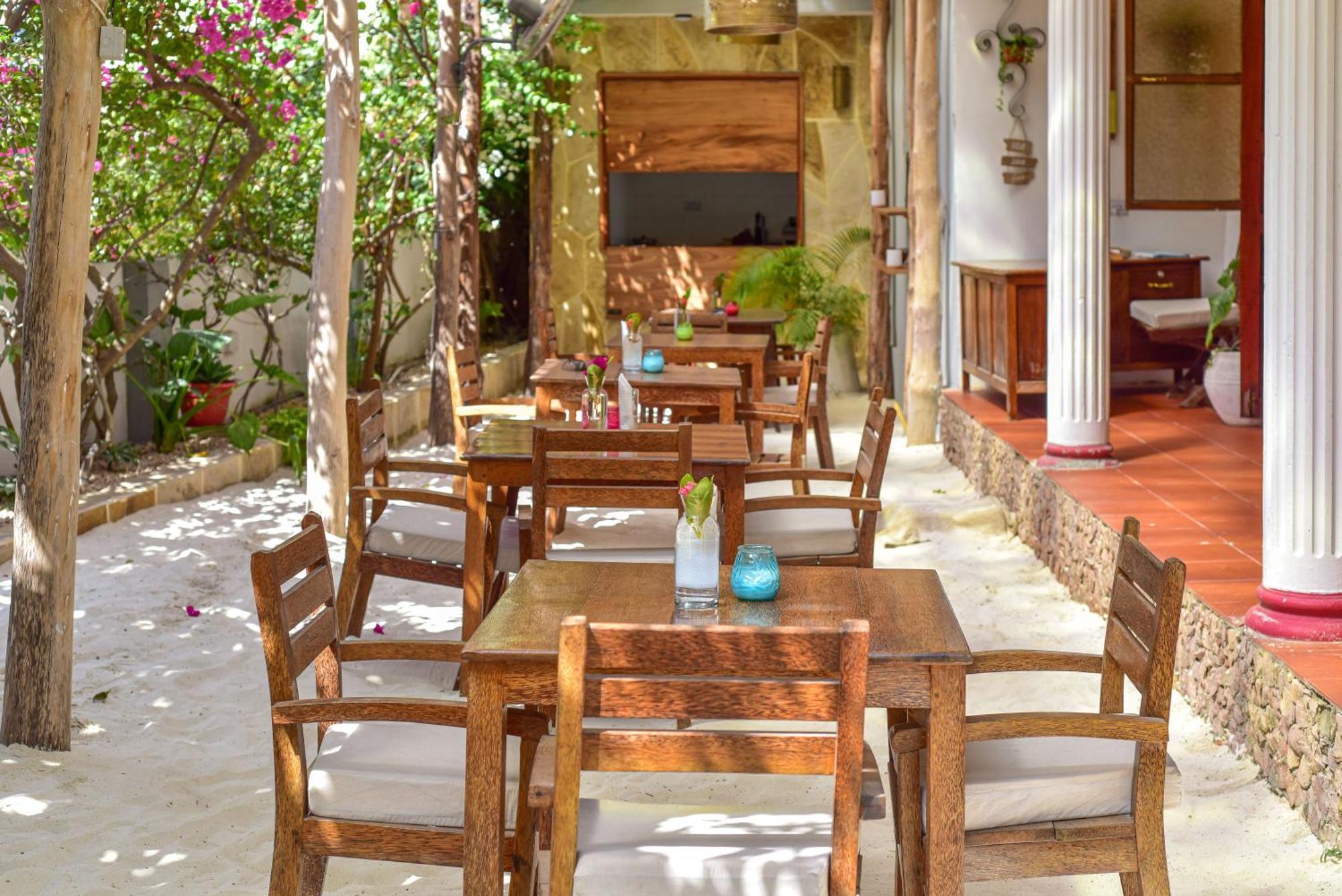 Barabara House Bed & Breakfast Jambiani  Luaran gambar